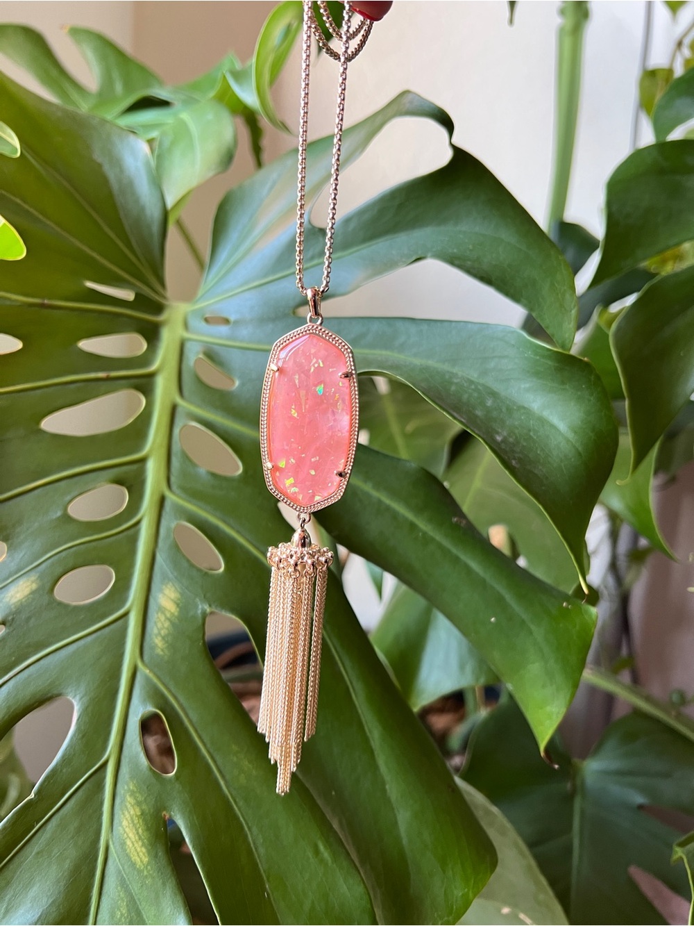 KENDRA SCOTT Iridescent Rose Pink Pendant Tassel RAYNE Necklace